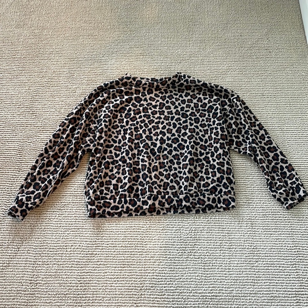 Loose fitted leopard print shirt